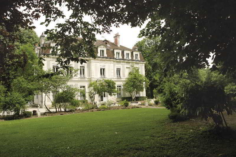 Chateau De La Dame Blanche - Logis Geneuille Kültér fotó