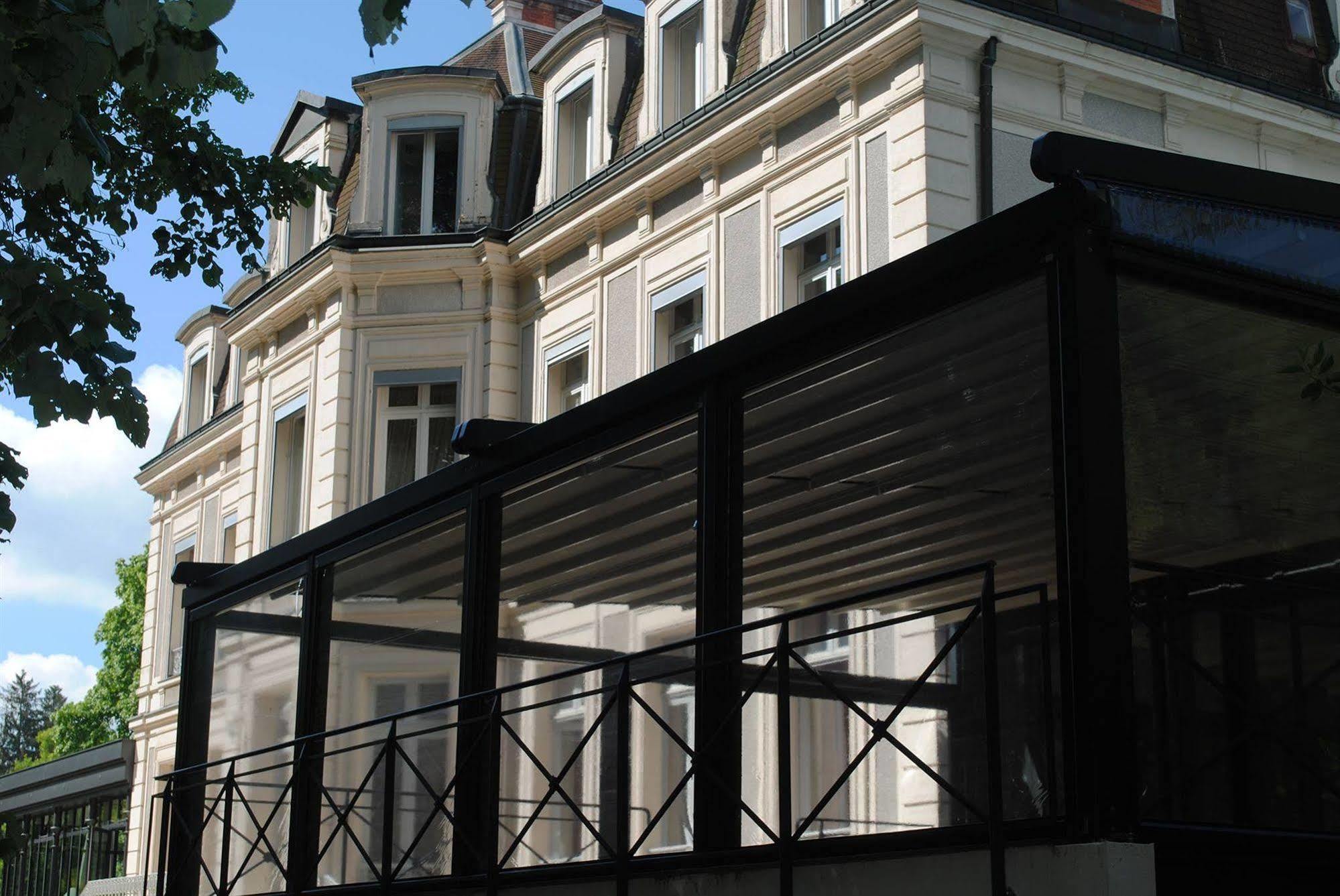 Chateau De La Dame Blanche - Logis Geneuille Kültér fotó